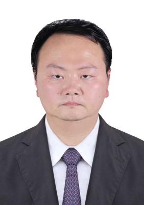 毕春龙